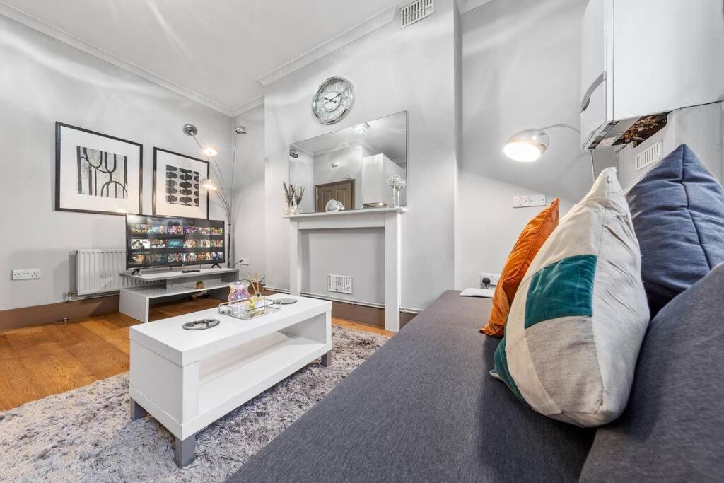 Apartmán Sleep4 In Heart Of Fitzrovia Near Oxford Cl6 Londýn Exteriér fotografie