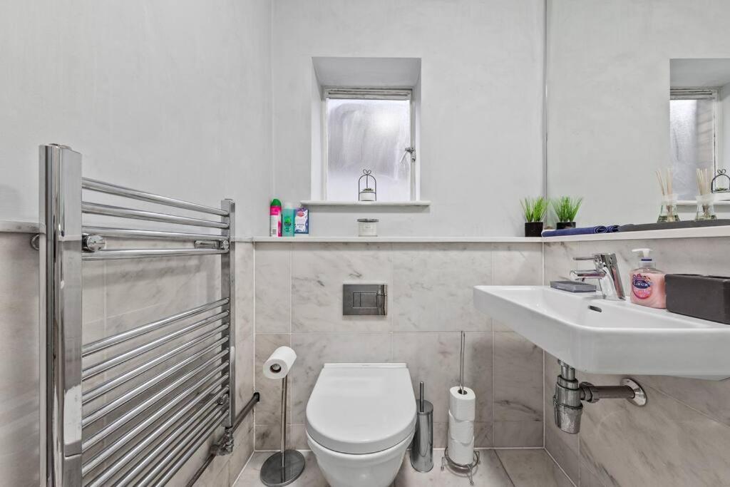 Apartmán Sleep4 In Heart Of Fitzrovia Near Oxford Cl6 Londýn Exteriér fotografie